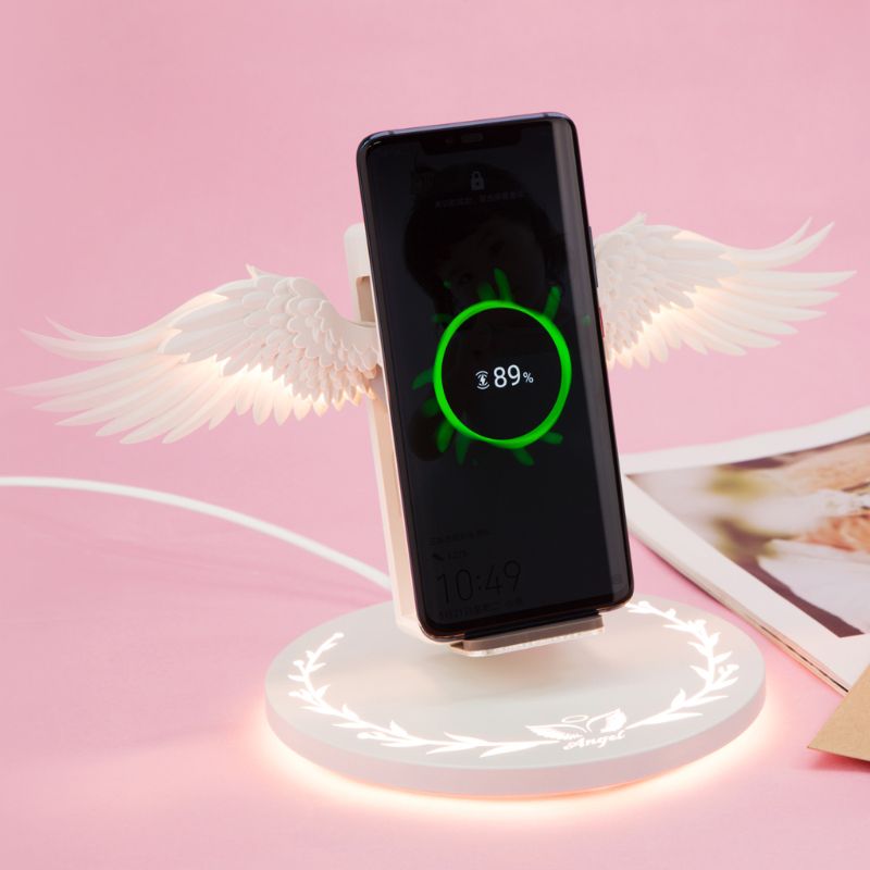 15W Fast Wireless Charger Stand with LED Display – Universal Qi Charging Dock for iPhone & Android