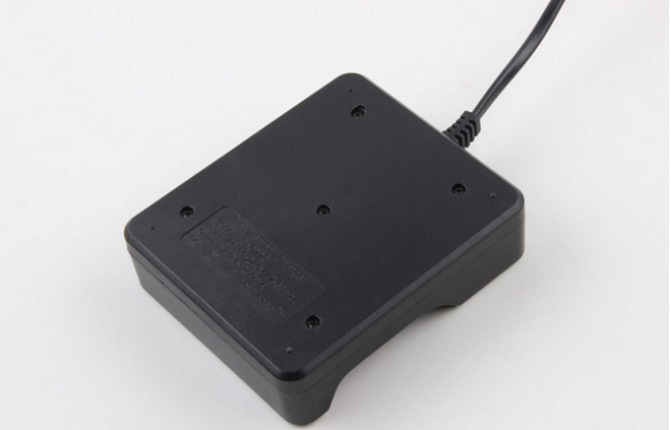 4 Slot 18650 Lithium Battery Charger – 4.2V Smart Fast Charging with LED Indicator