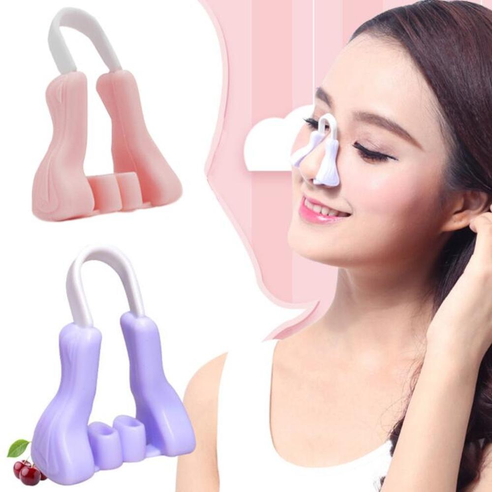 Anti-Snoring Nose Clip – Comfortable Sleep Aid